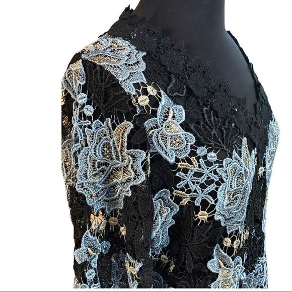 𝅺KOBI Halperin Lynn Embroidered Lace Bell Sleeve Blouse Size M - Picture 6 of 14